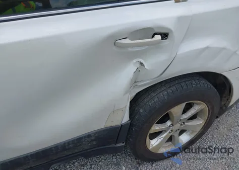 2014 Subaru Outback 2.5I from USA, damaged, VIN 4S4BRCACXE3314118